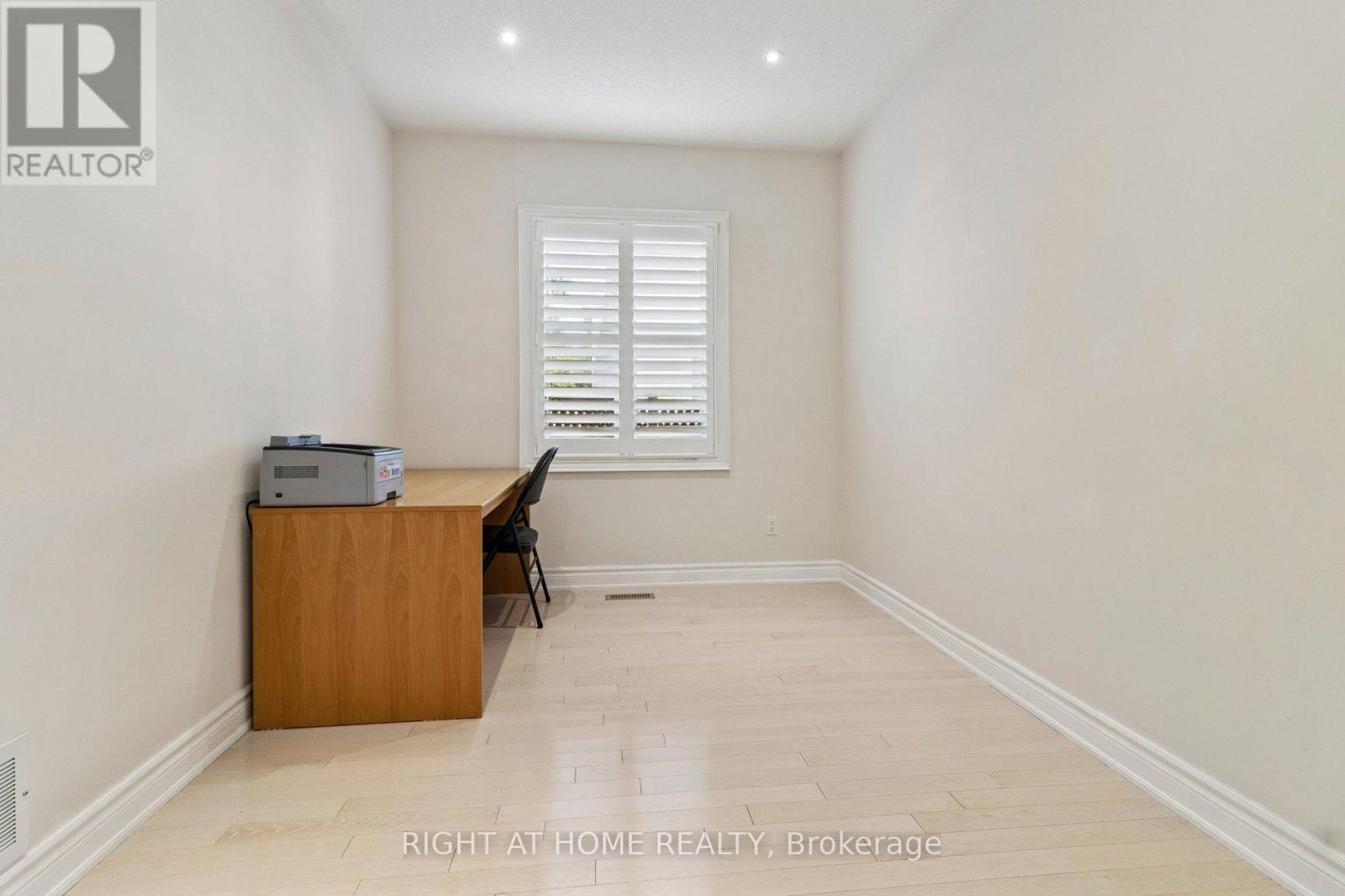 35 Palace Court, Richmond Hill, Ontario  L4B 4C3 - Photo 14 - N13652072