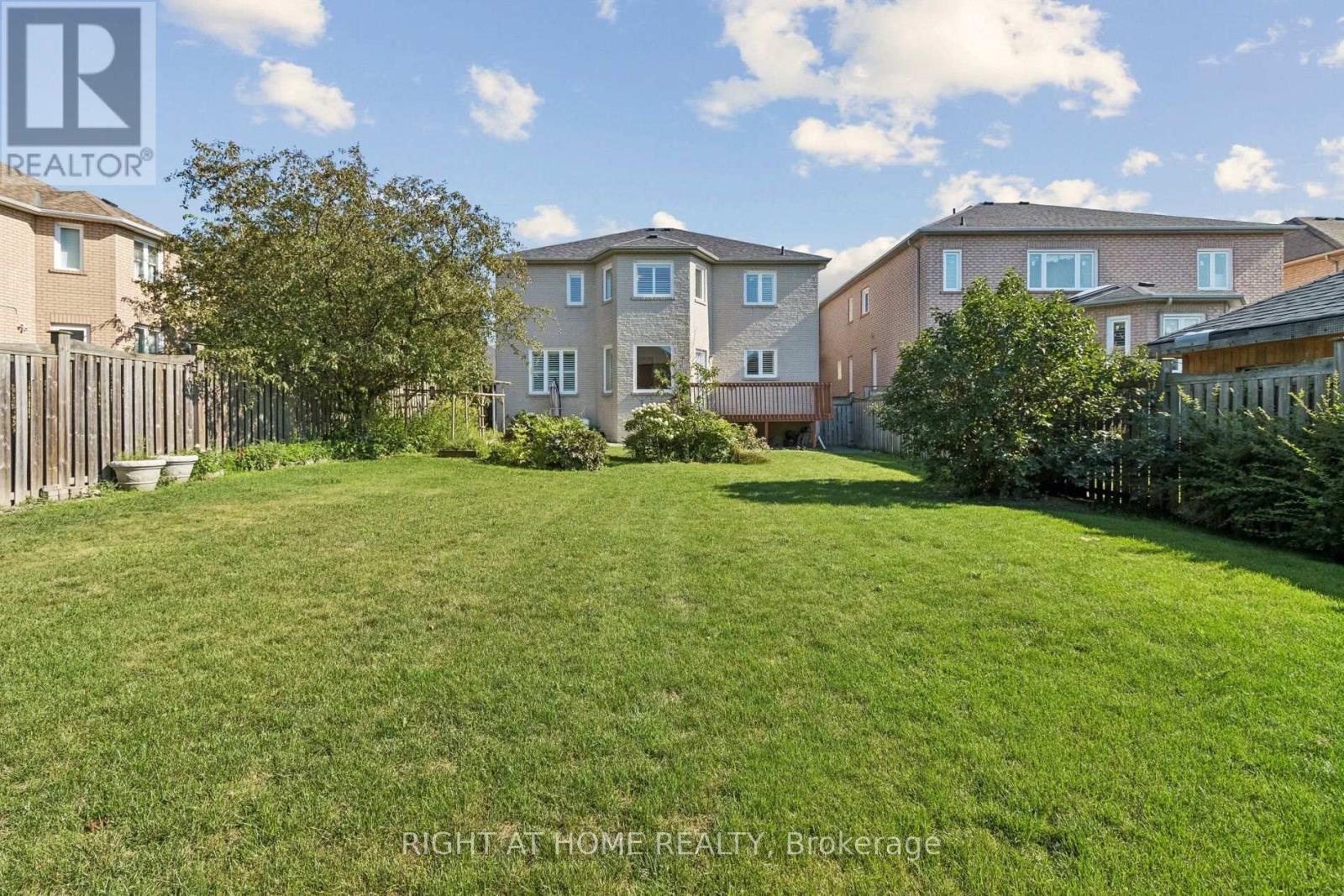 35 Palace Court, Richmond Hill, Ontario  L4B 4C3 - Photo 29 - N13652072