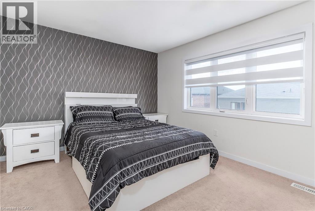 32 Hedges Crescent, Stoney Creek, Ontario  L8J 1X5 - Photo 12 - 40843142