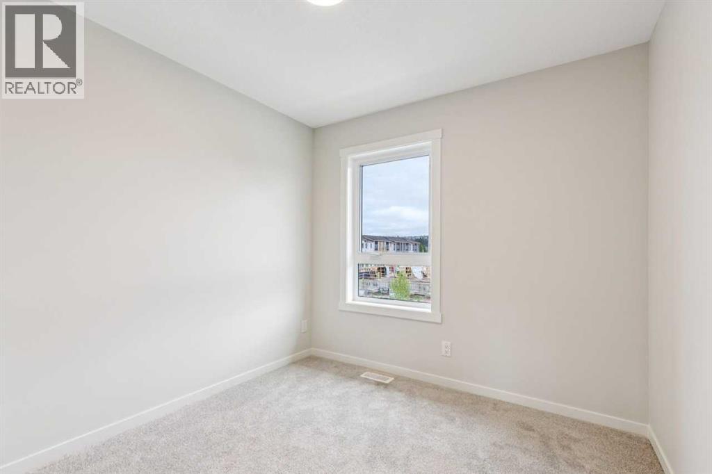 225 Vantage Drive, Cochrane, Alberta  T4C 3G5 - Photo 25 - A2334837