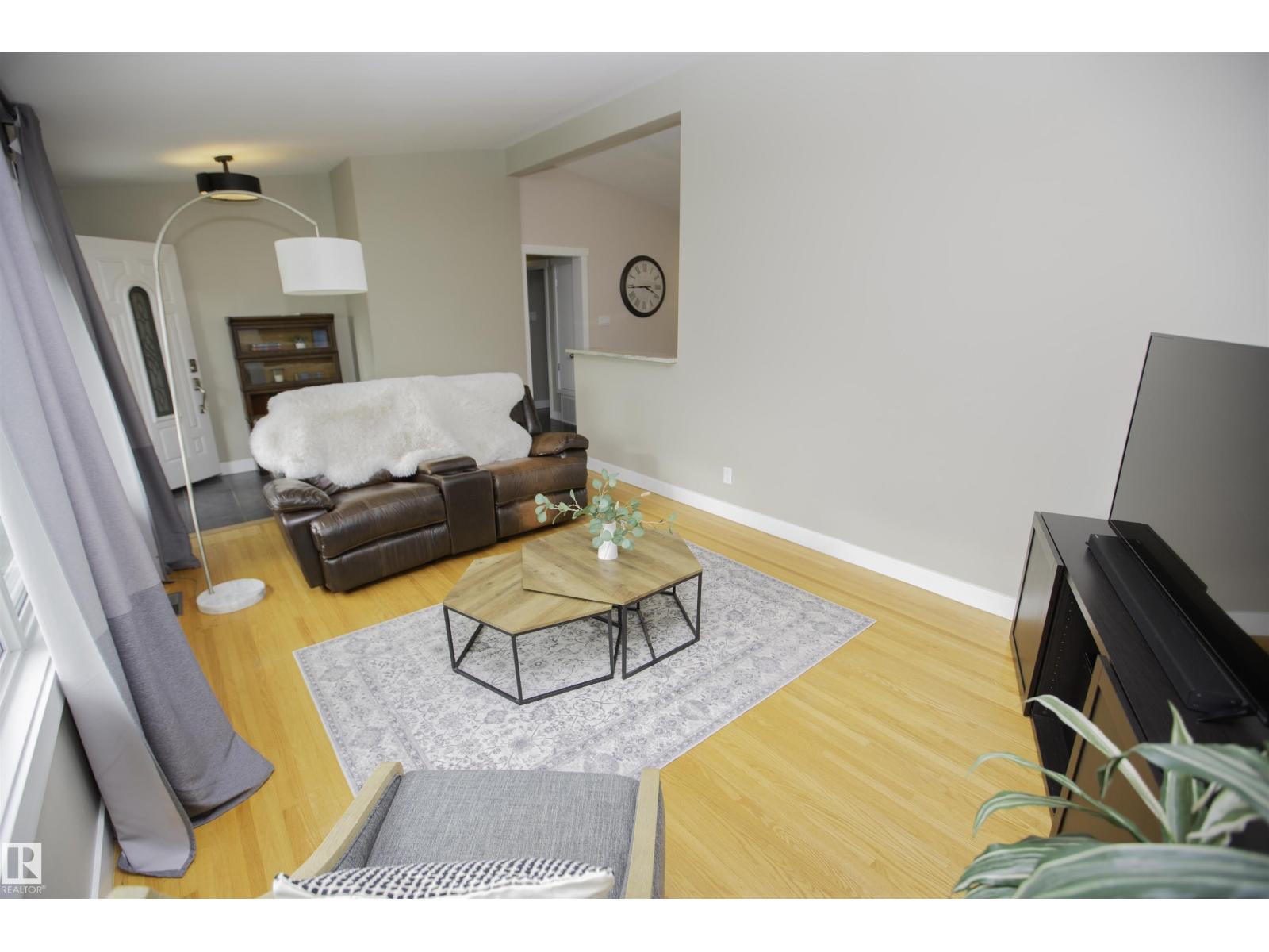9107 58 St NW, Edmonton, Alberta  T6B 1L3 - Photo 8 - E4502662