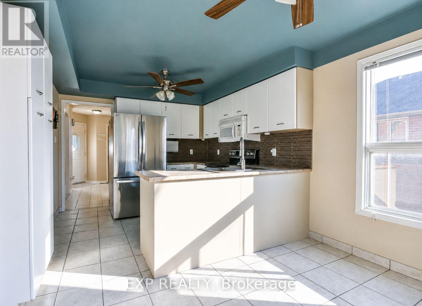 157 Livingstone Street W, Barrie, Ontario  L4N 7J7 - Photo 6 - S13651926