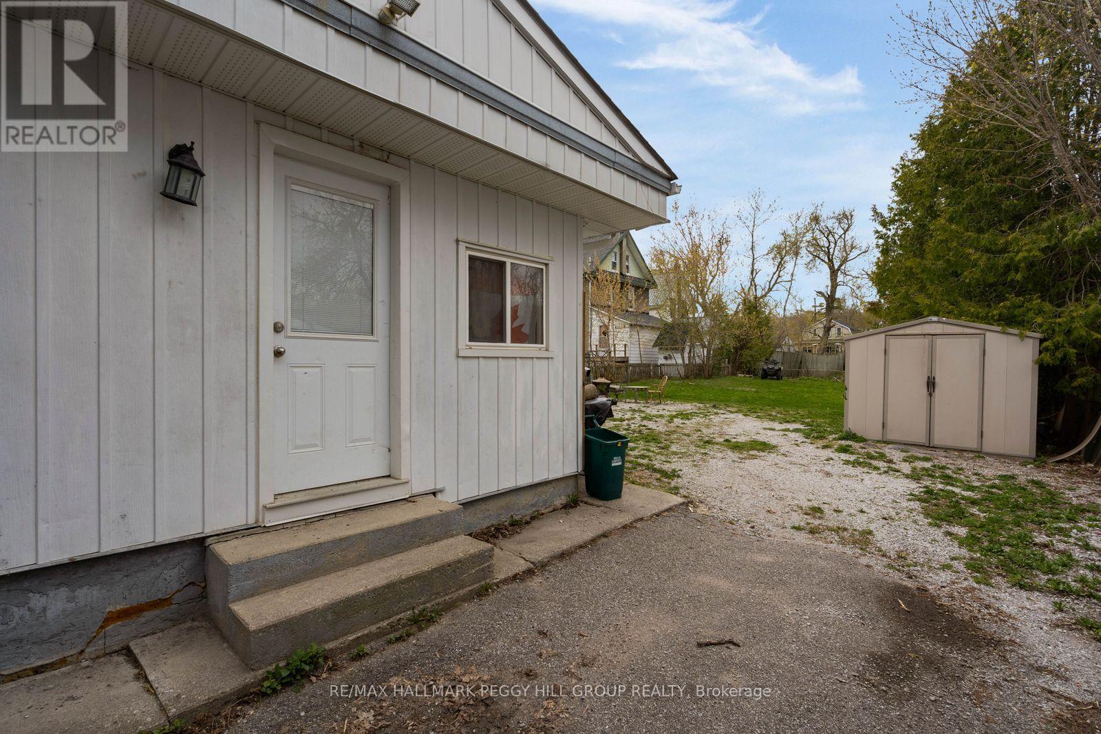 246 Mary Street, Orillia, Ontario  L3V 3E6 - Photo 10 - S13652024