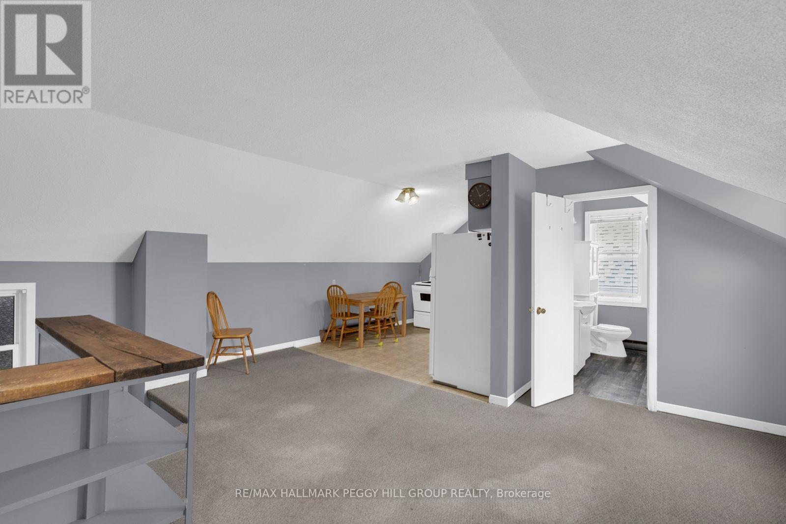 246 Mary Street, Orillia, Ontario  L3V 3E6 - Photo 3 - S13652024