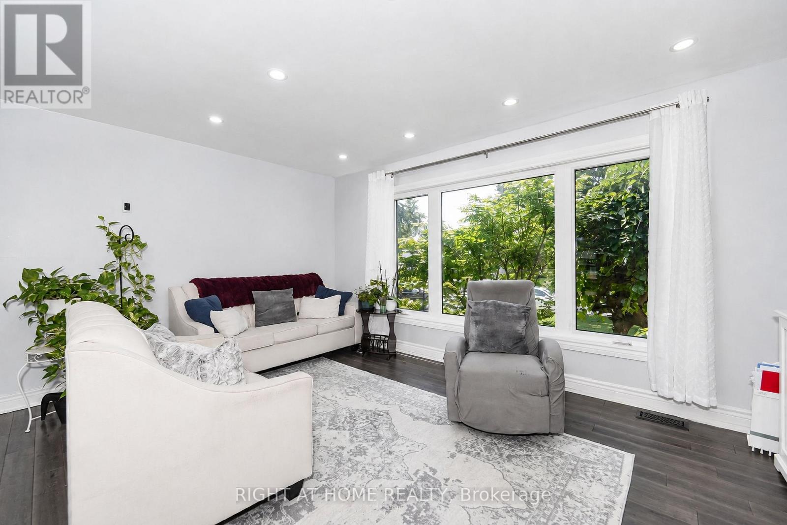 17 Clover Avenue, Barrie, Ontario  L4N 3M7 - Photo 17 - S13652054