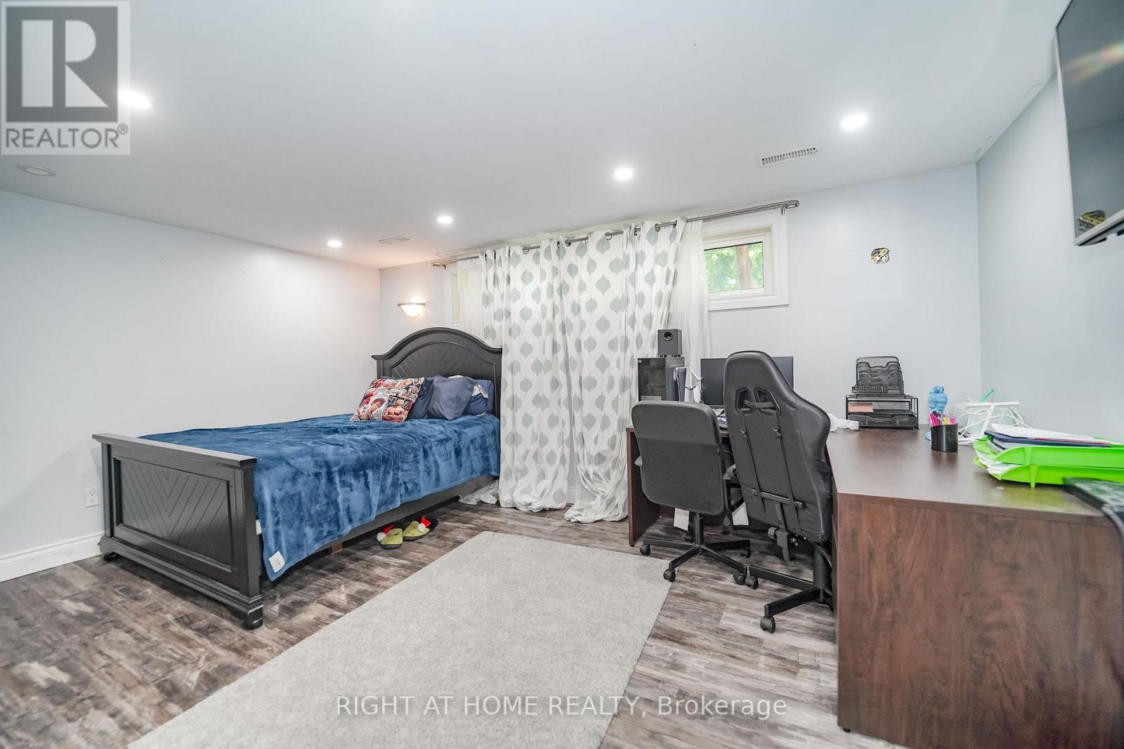 17 Clover Avenue, Barrie, Ontario  L4N 3M7 - Photo 33 - S13652054