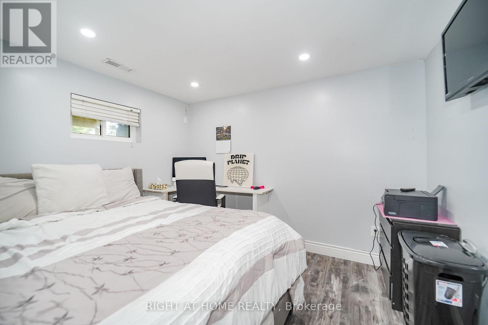 17 Clover Avenue, Barrie, Ontario  L4N 3M7 - Photo 36 - S13652054