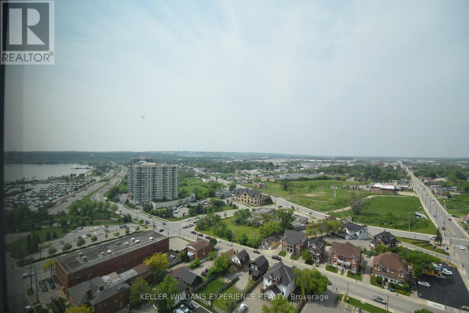 1901 - 39 Mary Street, Barrie (City Centre), Ontario  L4N 1S9 - Photo 23 - S13652090