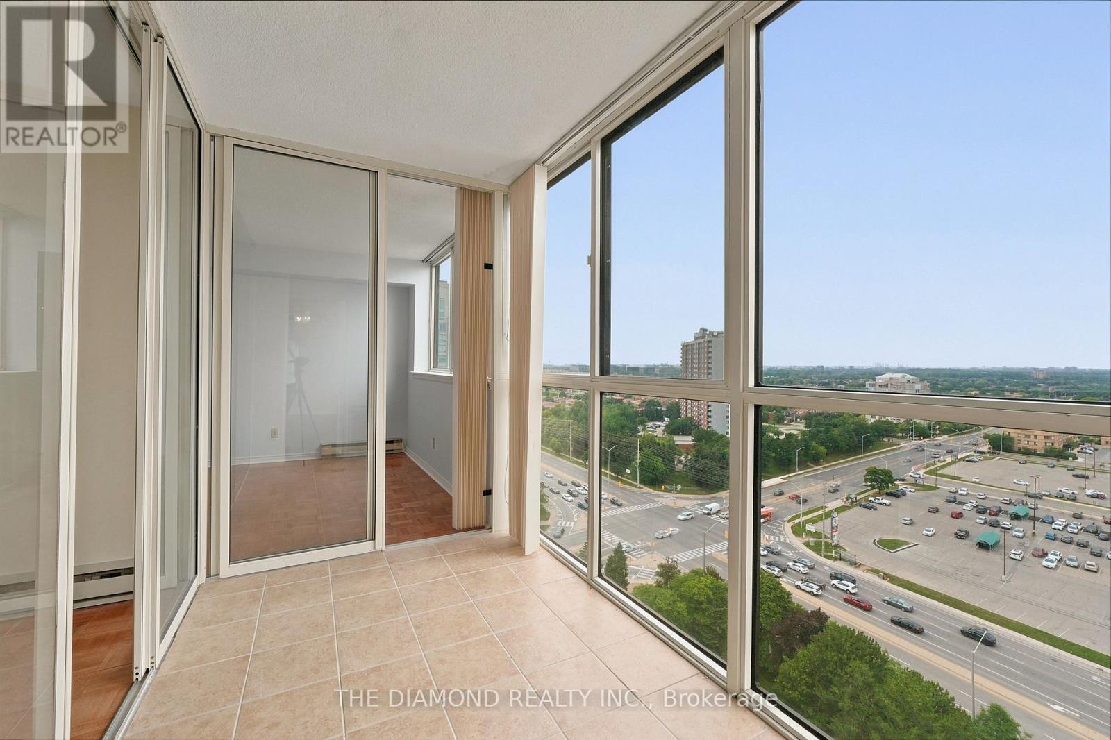 1805 - 1360 Rathburn Road E, Mississauga, Ontario  L4W 4H4 - Photo 17 - W13651956