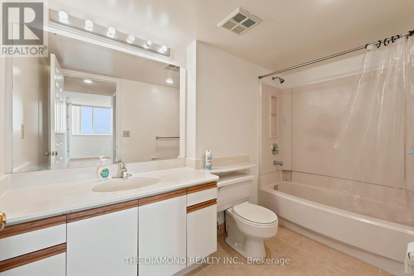 1805 - 1360 Rathburn Road E, Mississauga, Ontario  L4W 4H4 - Photo 23 - W13651956