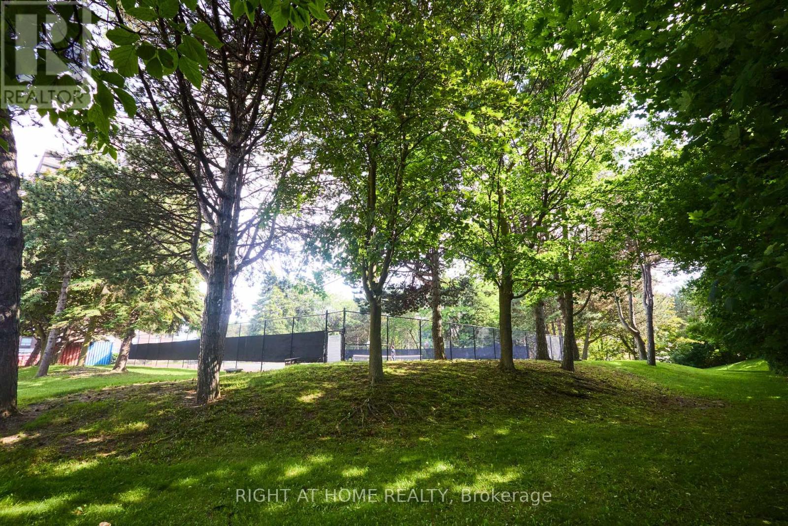 808 - 1535 Lakeshore Road E, Mississauga, Ontario  L5E 3E2 - Photo 21 - W13651976