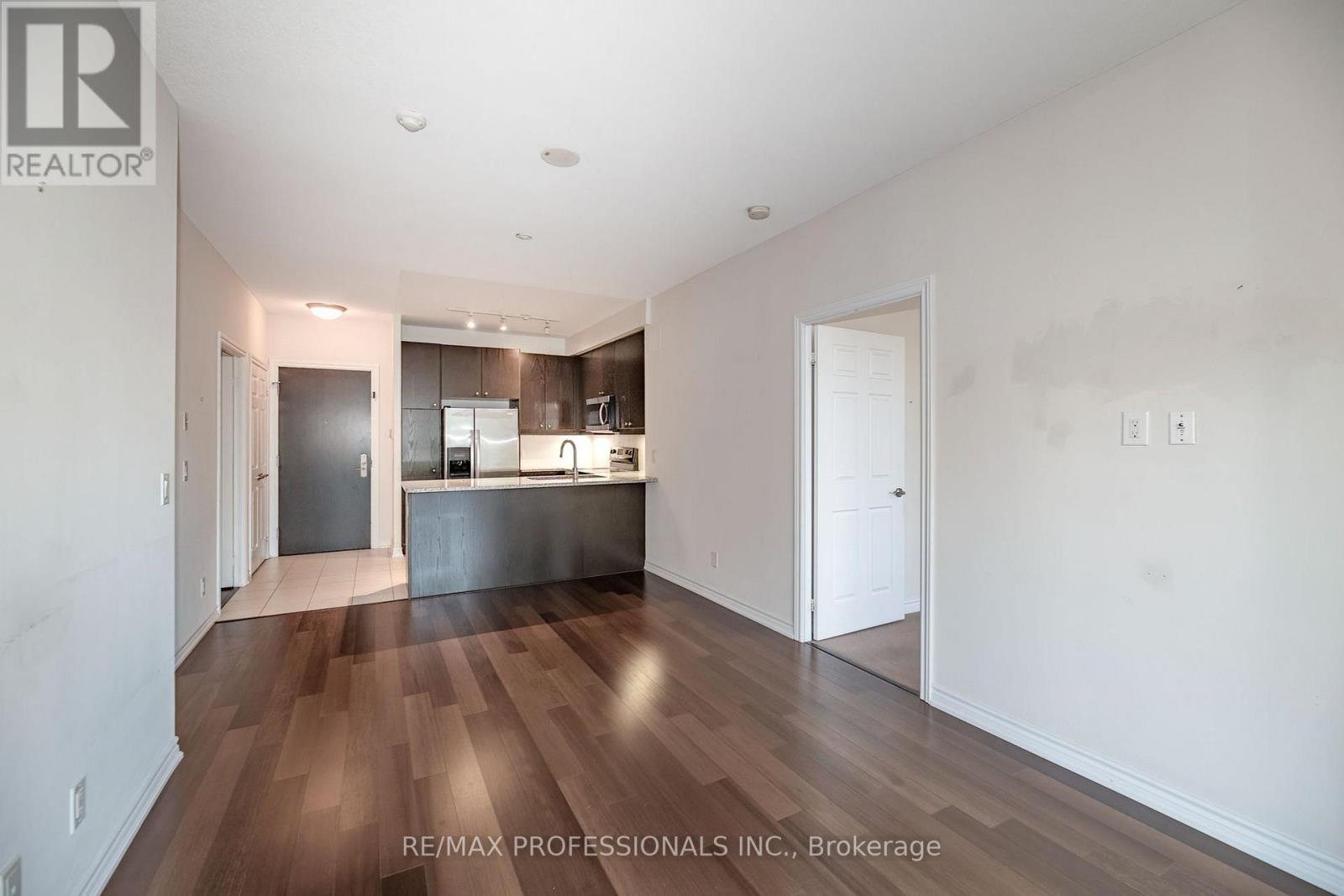 312 - 1135 Royal York Road, Toronto, Ontario  M9A 0C3 - Photo 6 - W13651990