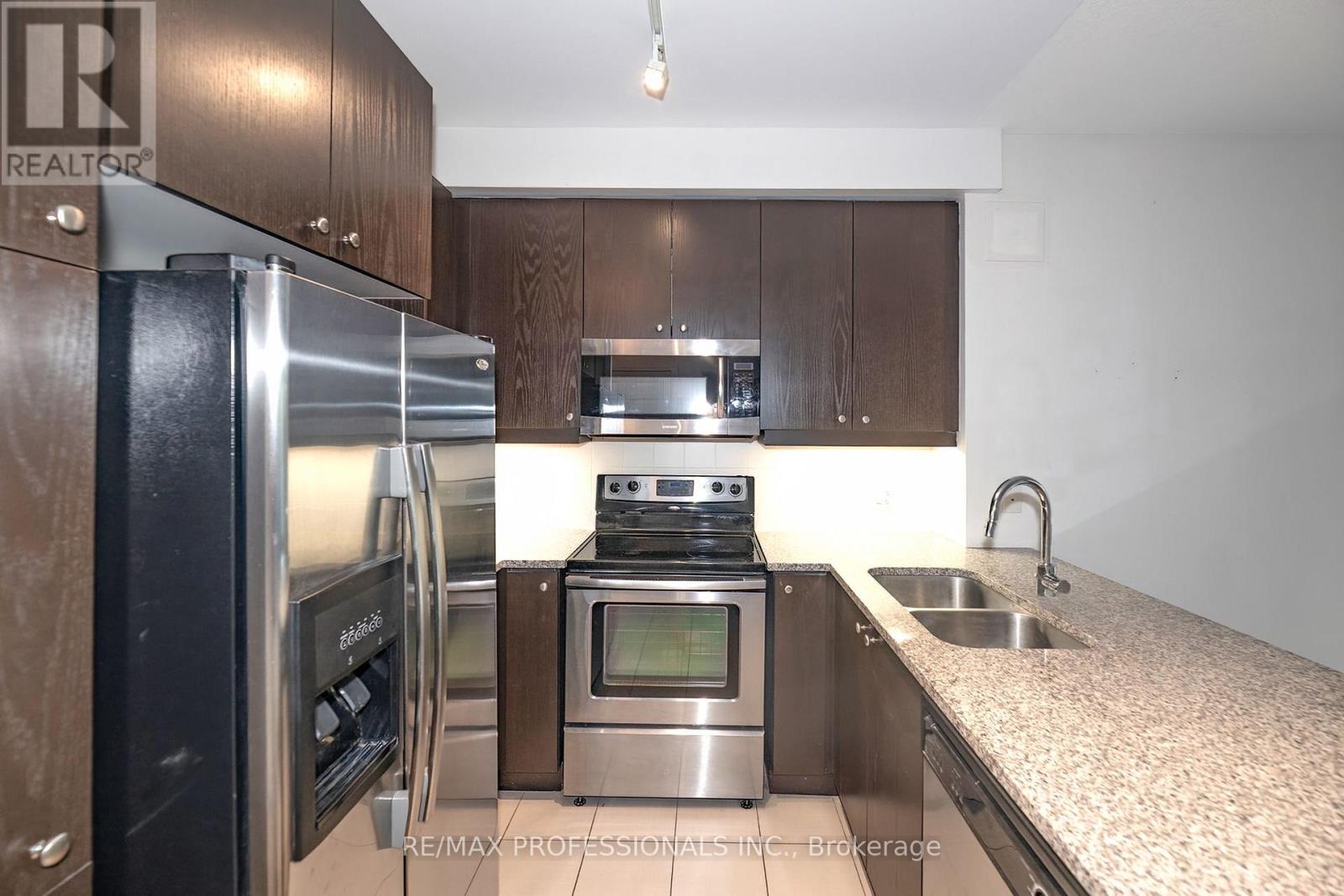312 - 1135 Royal York Road, Toronto, Ontario  M9A 0C3 - Photo 9 - W13651990
