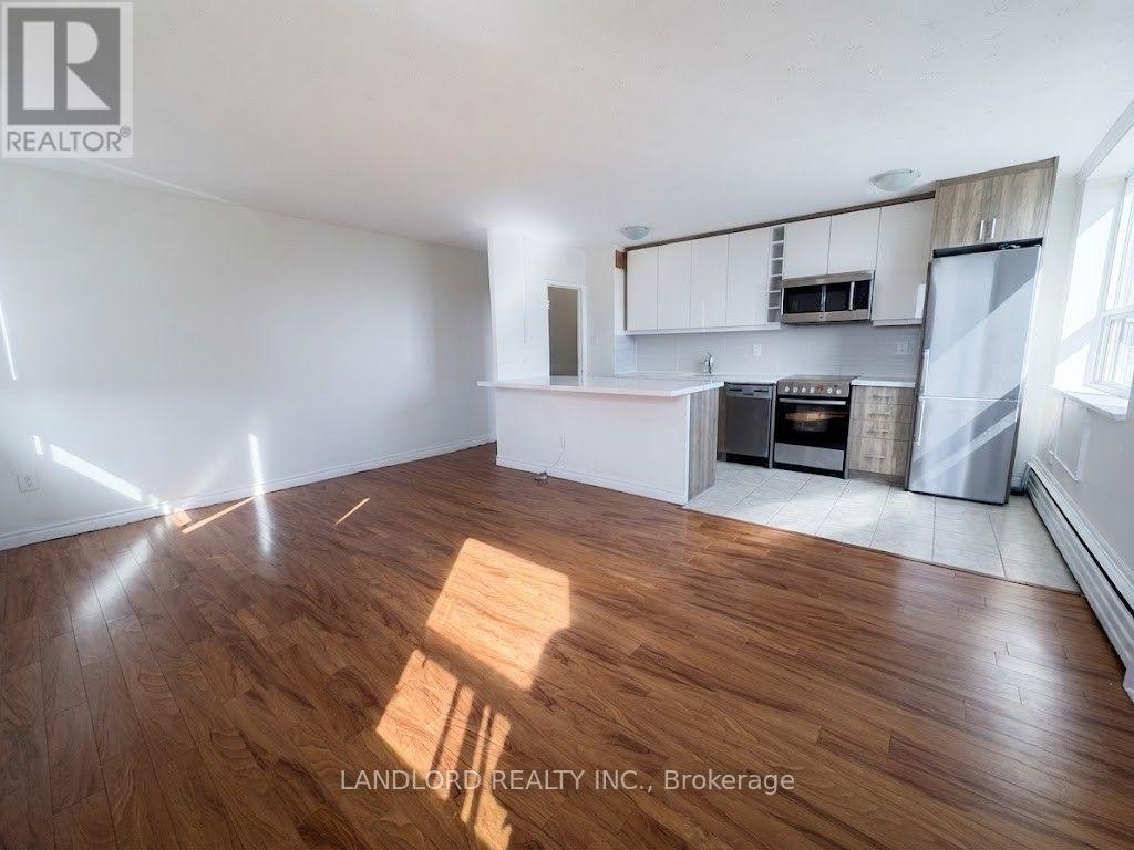 41 - 140 Springhurst Avenue, Toronto, Ontario  M6K 1C1 - Photo 2 - W13651994