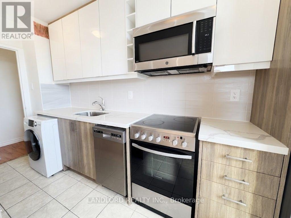 41 - 140 Springhurst Avenue, Toronto, Ontario  M6K 1C1 - Photo 6 - W13651994
