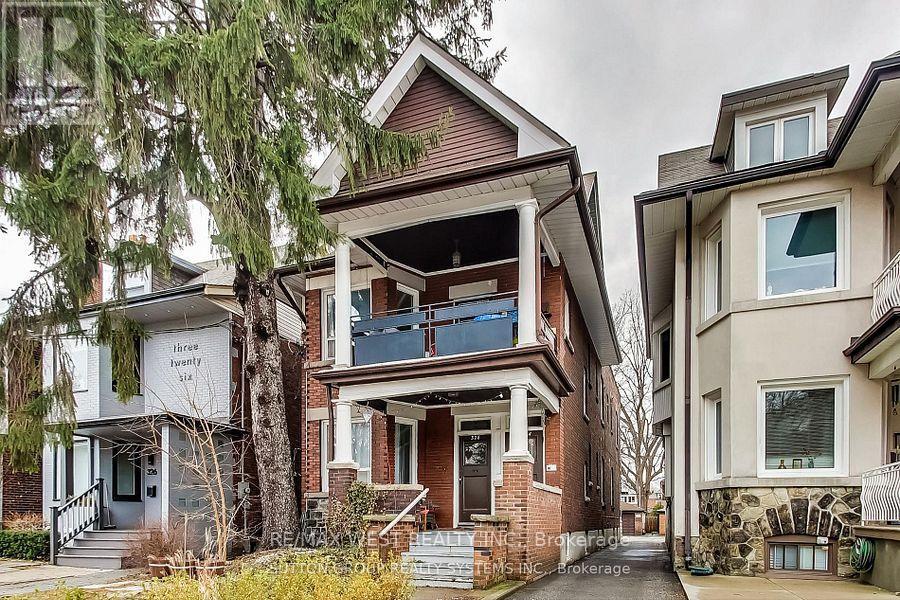 328 HIGH PARK AVENUE, Toronto, Ontario