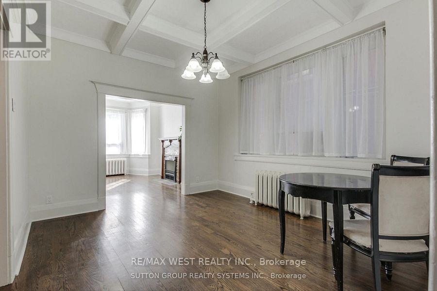 328 High Park Avenue, Toronto, Ontario  M6P 2S7 - Photo 5 - W13652020