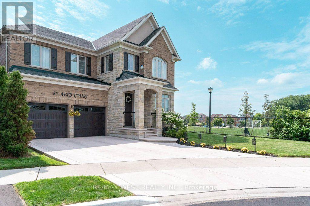85 Aird Court, Milton, Ontario  L9T 8B6 - Photo 2 - W13652048