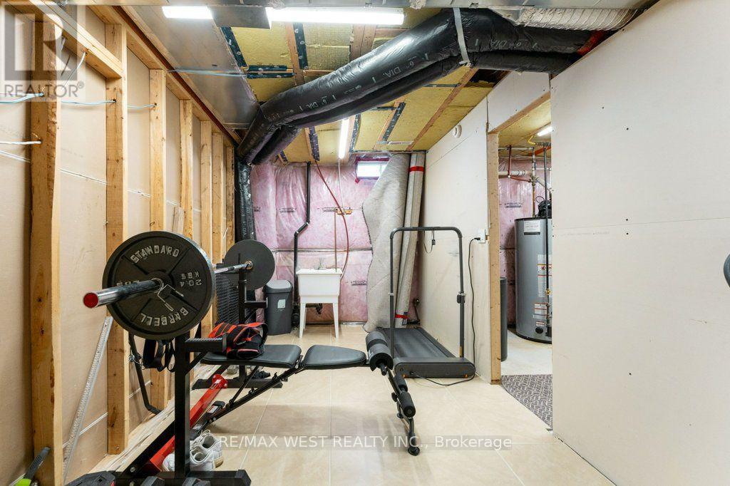 85 Aird Court, Milton, Ontario  L9T 8B6 - Photo 39 - W13652048