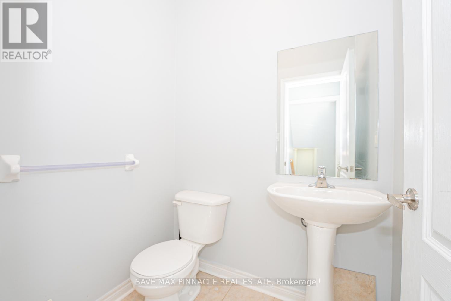 16 Baby Pointe Trail, Brampton, Ontario  L7A 0W3 - Photo 12 - W13652086