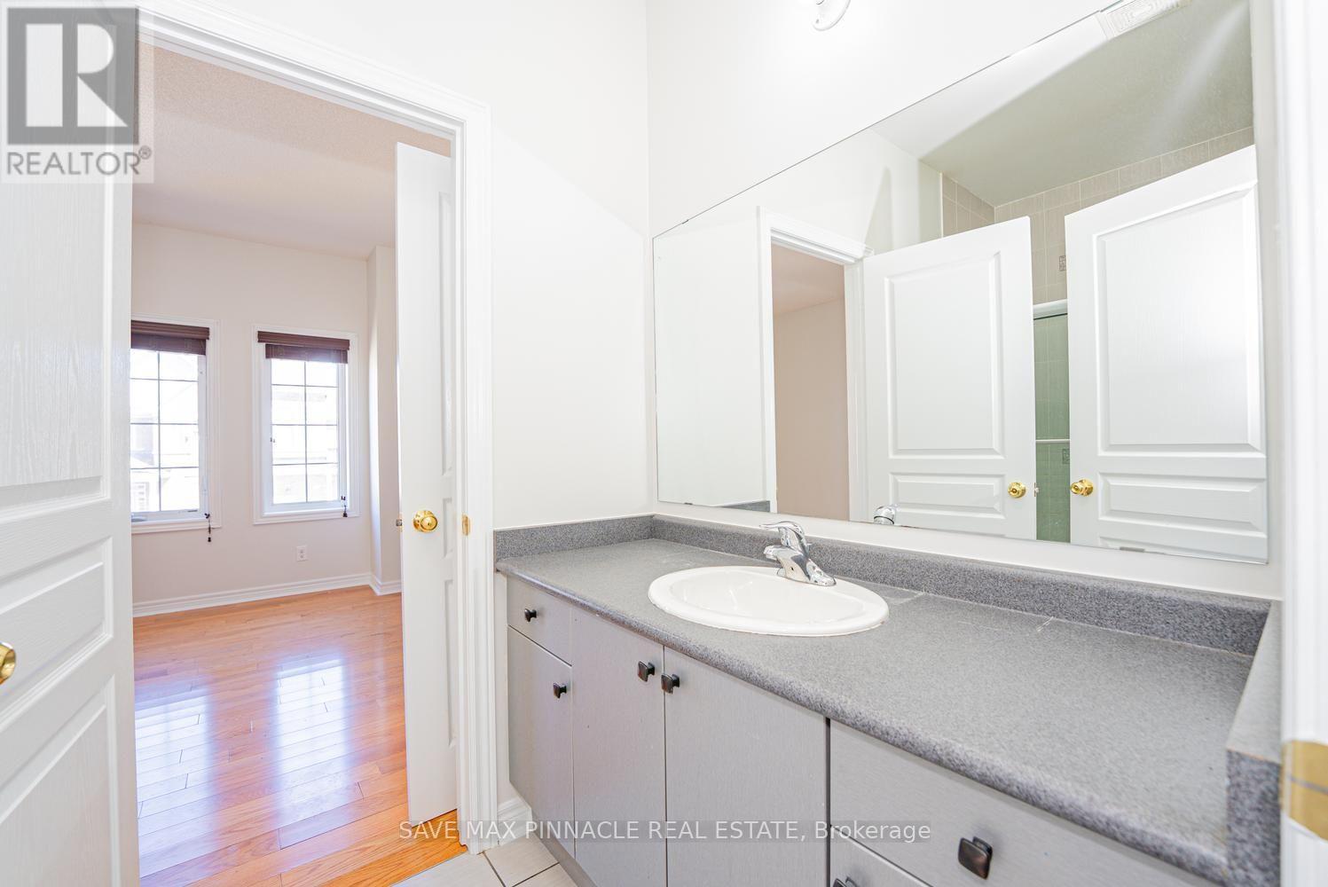 16 Baby Pointe Trail, Brampton, Ontario  L7A 0W3 - Photo 22 - W13652086