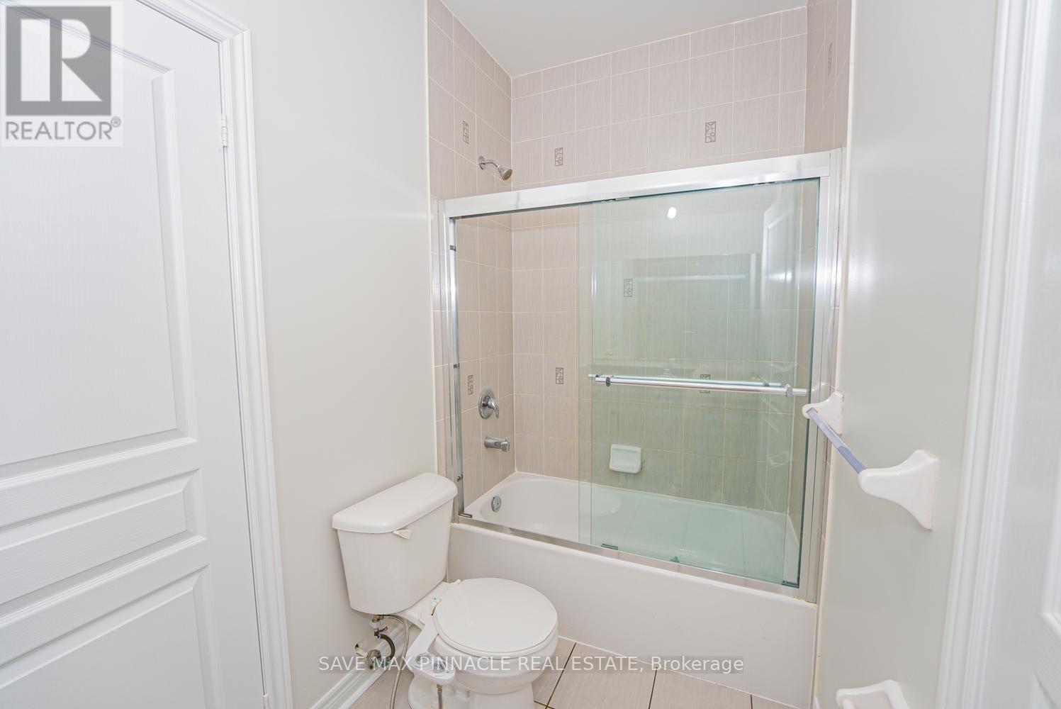 16 Baby Pointe Trail, Brampton, Ontario  L7A 0W3 - Photo 23 - W13652086