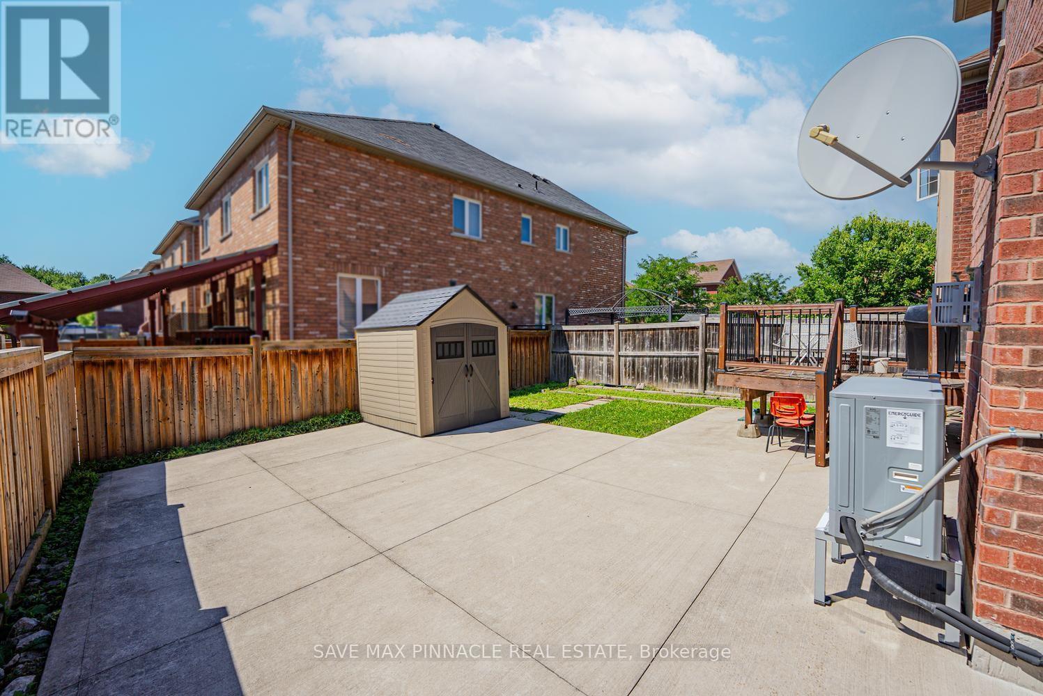 16 Baby Pointe Trail, Brampton, Ontario  L7A 0W3 - Photo 40 - W13652086
