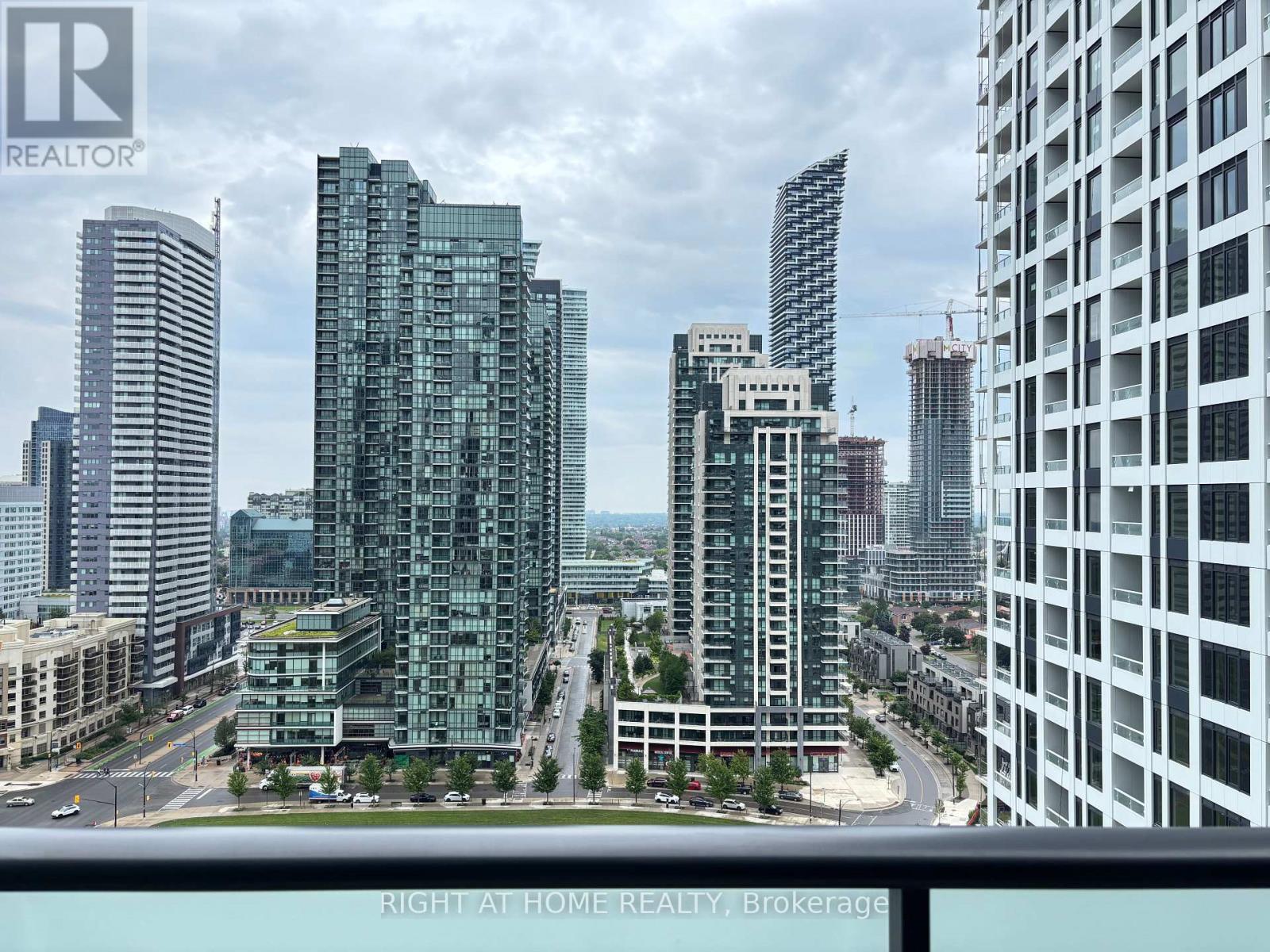 1707 - 4130 Parkside Village Drive, Mississauga, Ontario  L5B 0L7 - Photo 11 - W13652102