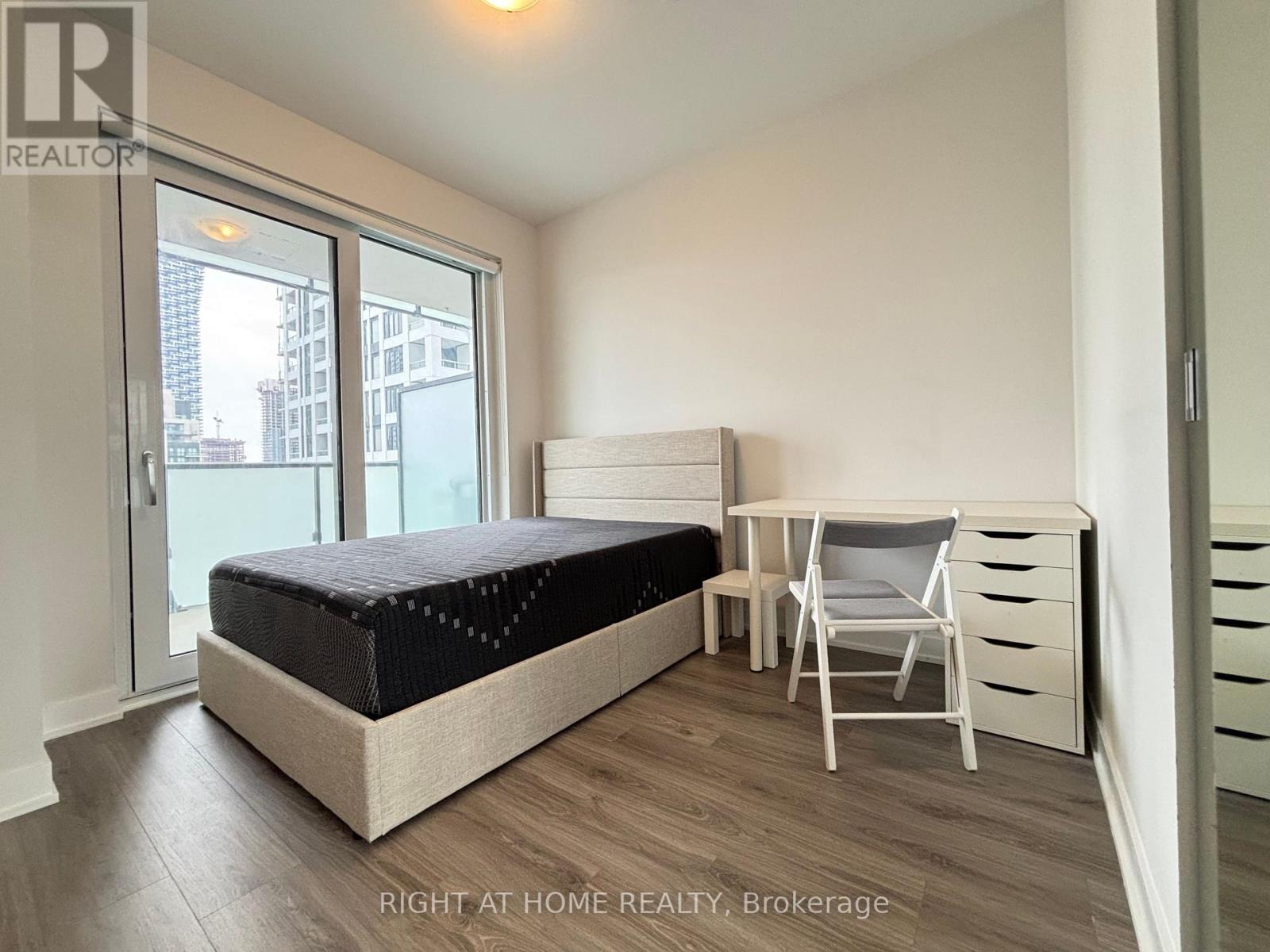 1707 - 4130 Parkside Village Drive, Mississauga, Ontario  L5B 0L7 - Photo 7 - W13652102