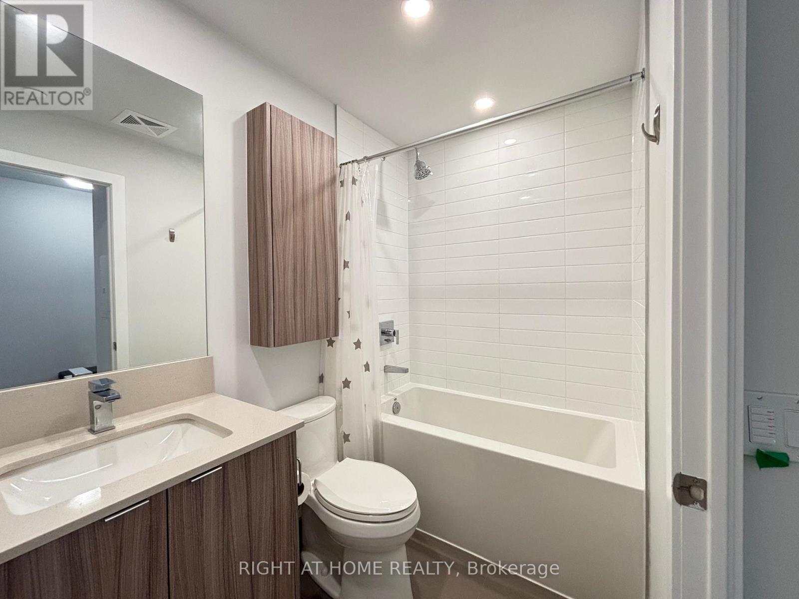 1707 - 4130 Parkside Village Drive, Mississauga, Ontario  L5B 0L7 - Photo 8 - W13652102