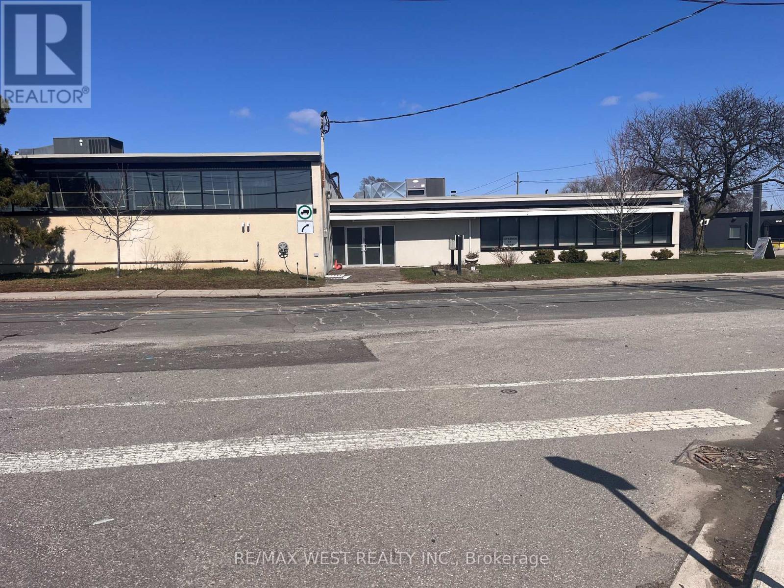 88 INDUSTRY STREET, Toronto, Ontario