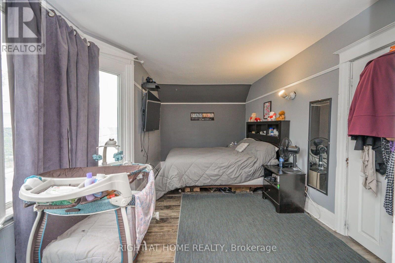 372 Beach Road, Hamilton, Ontario  L8H 3K5 - Photo 18 - X13651984