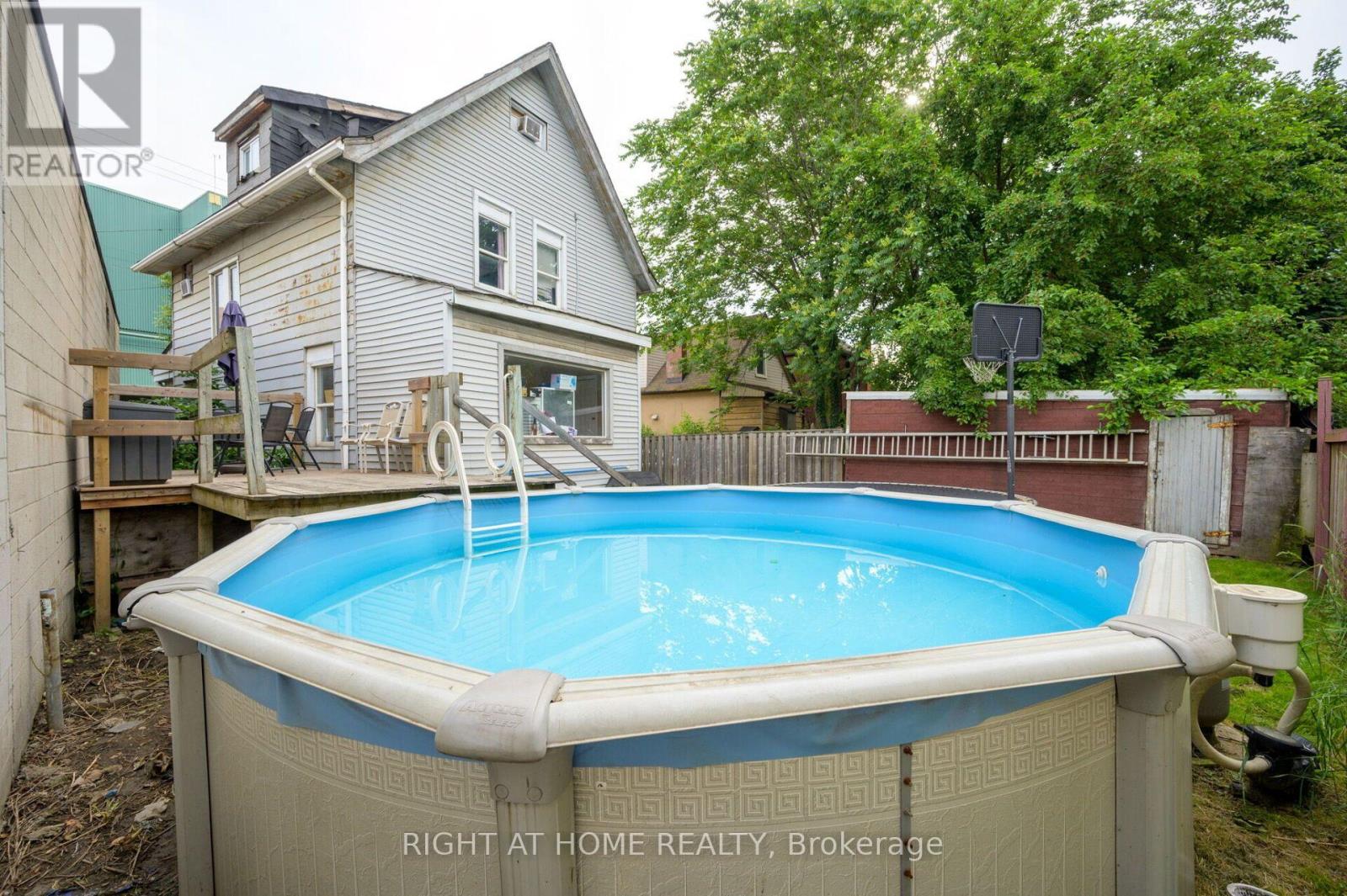 372 Beach Road, Hamilton, Ontario  L8H 3K5 - Photo 31 - X13651984