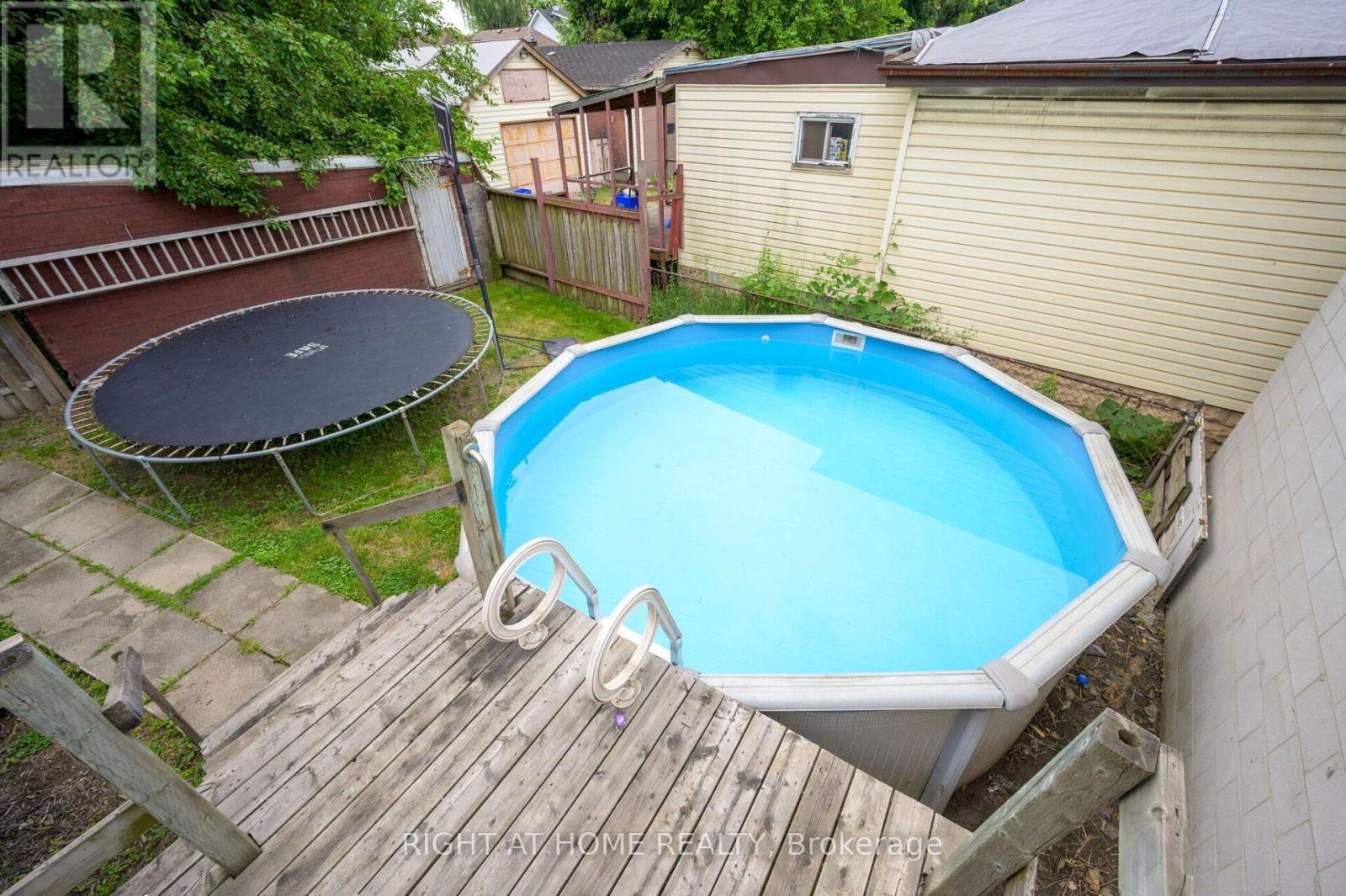 372 Beach Road, Hamilton, Ontario  L8H 3K5 - Photo 33 - X13651984