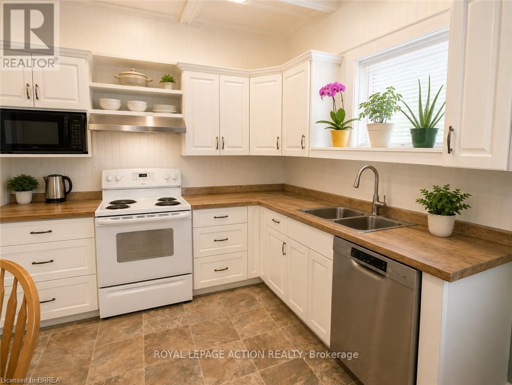 49 Palmerston Avenue, Brantford, Ontario  N3T 4L1 - Photo 9 - X13652070