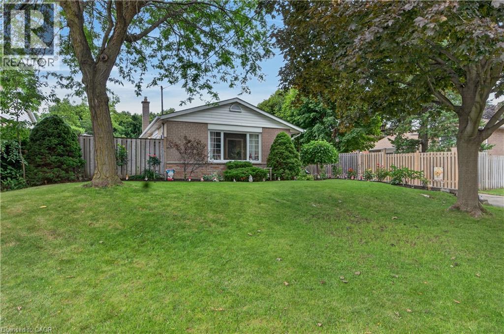 3 CUMBRIAN Court, Brampton, Ontario