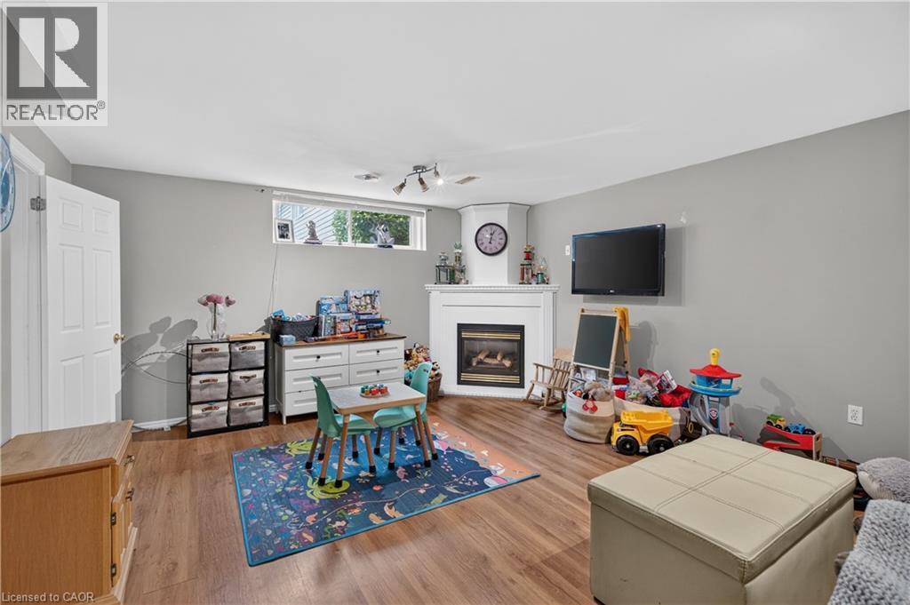 3 Cumbrian Court, Brampton, Ontario  L6X 2J7 - Photo 13 - 40854318