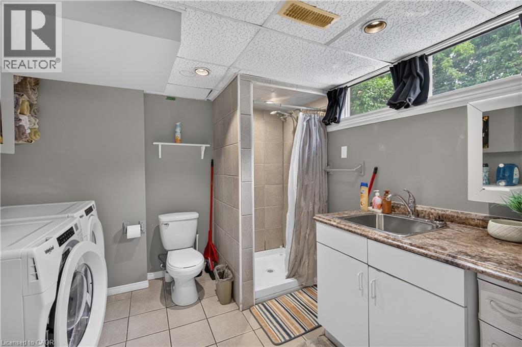3 Cumbrian Court, Brampton, Ontario  L6X 2J7 - Photo 14 - 40854318