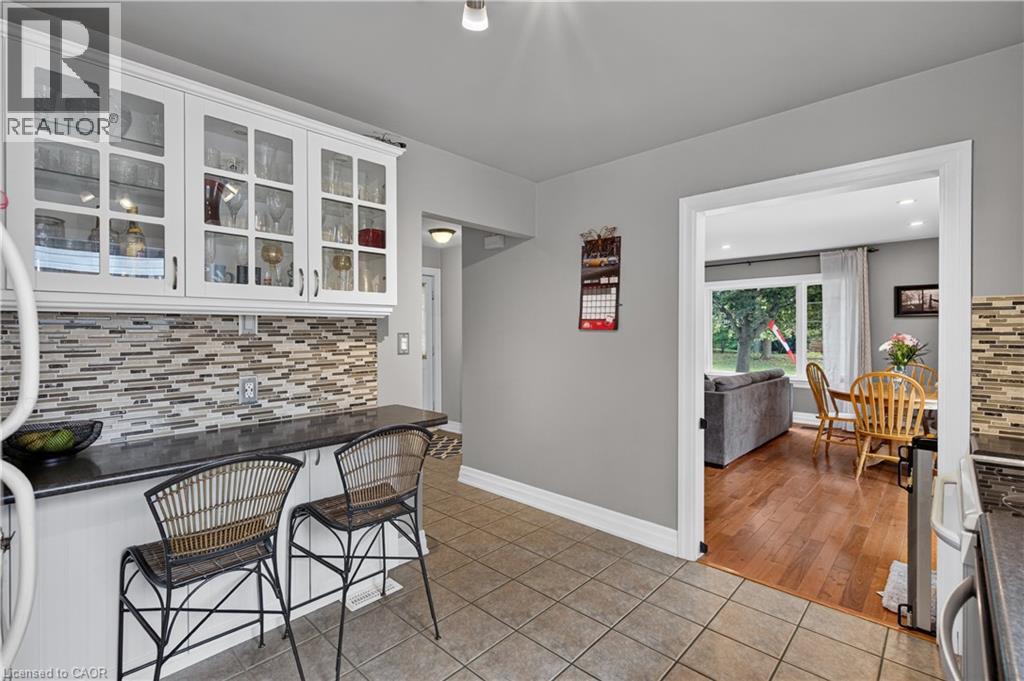 3 Cumbrian Court, Brampton, Ontario  L6X 2J7 - Photo 7 - 40854318