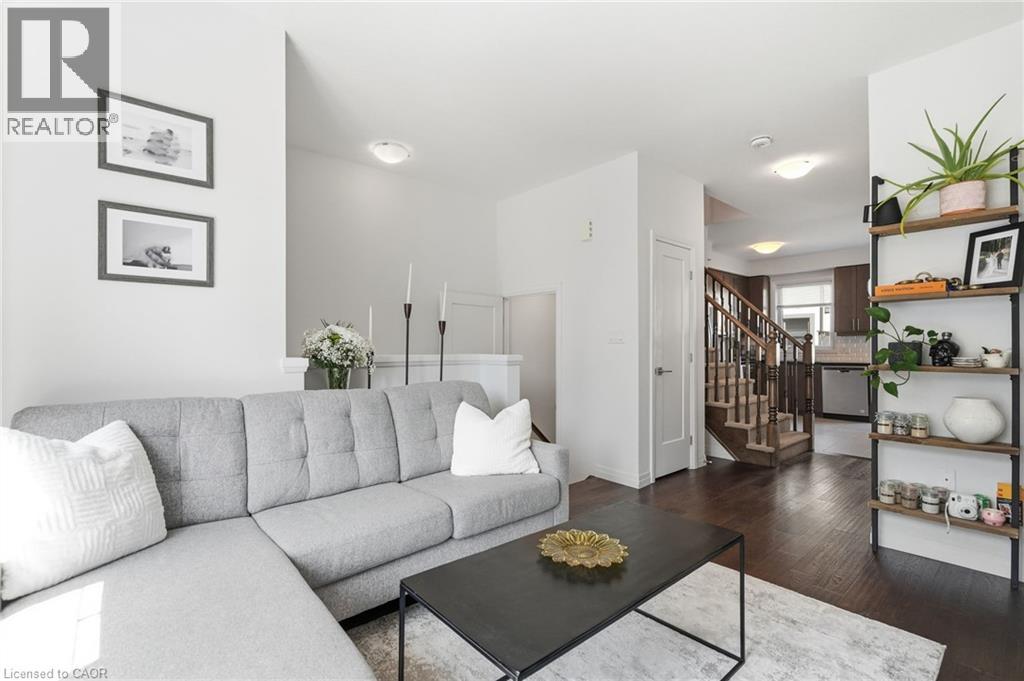 4 Could Lane, Ancaster, Ontario  L9G 0H2 - Photo 5 - 40853826
