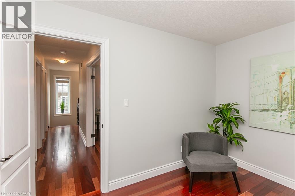 563 Woolgrass Avenue, Waterloo, Ontario  N2V 2Y2 - Photo 27 - 40853180