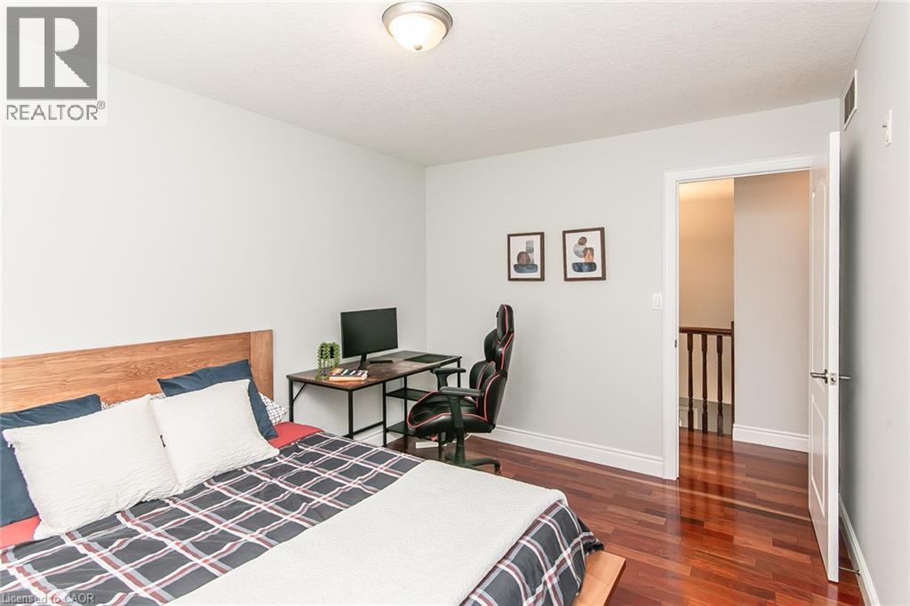 563 Woolgrass Avenue, Waterloo, Ontario  N2V 2Y2 - Photo 31 - 40853180