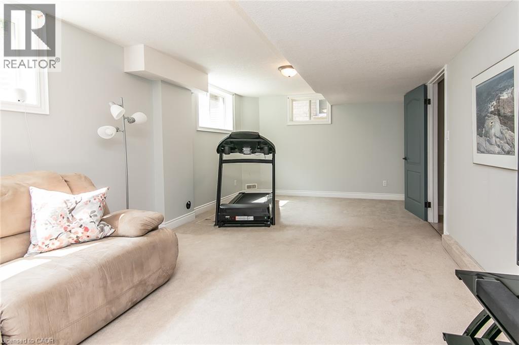 563 Woolgrass Avenue, Waterloo, Ontario  N2V 2Y2 - Photo 5 - 40853180