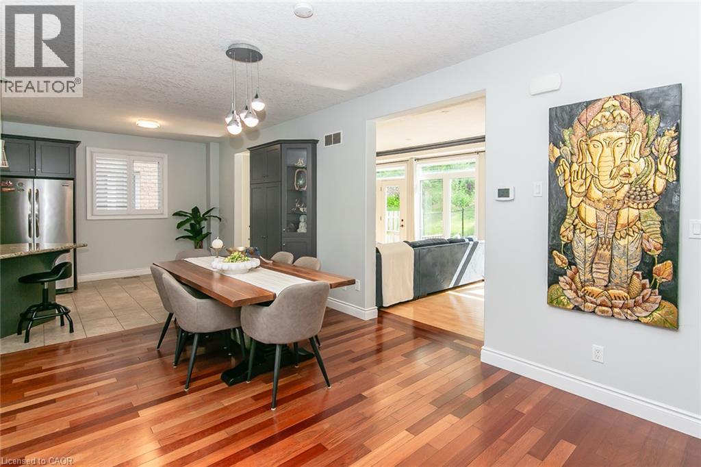 563 Woolgrass Avenue, Waterloo, Ontario  N2V 2Y2 - Photo 9 - 40853180