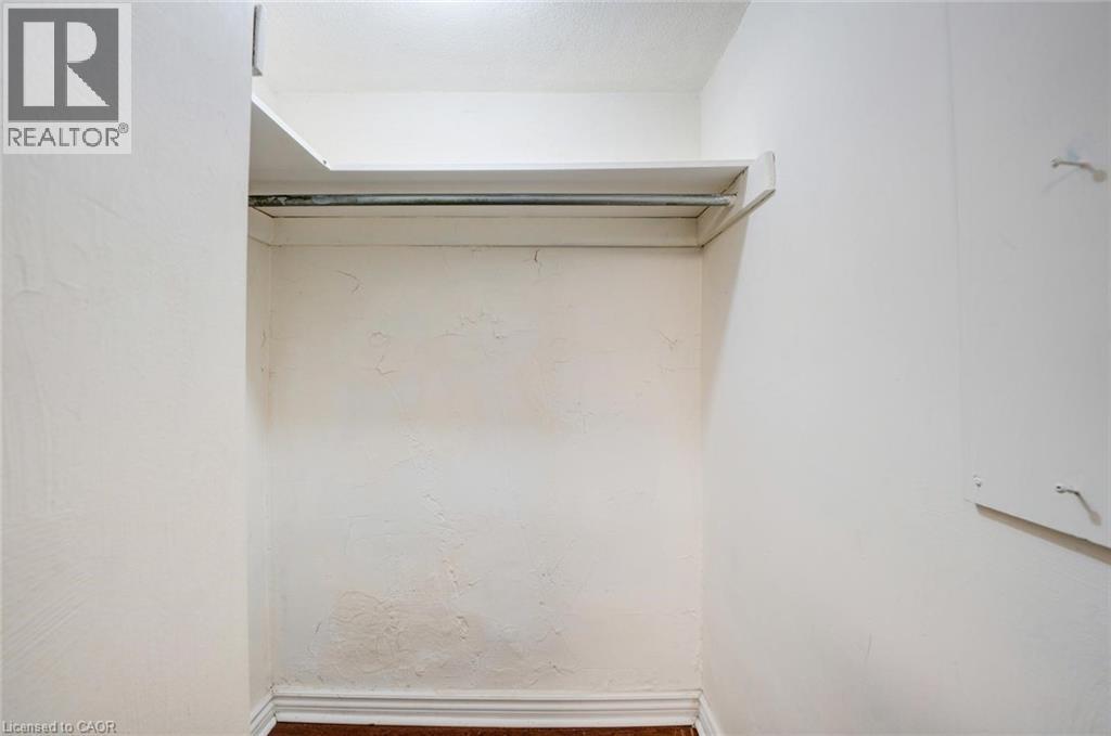 10 Edgecliff Golfway Unit# 206, North York, Ontario  M3C 3A3 - Photo 22 - 40776261