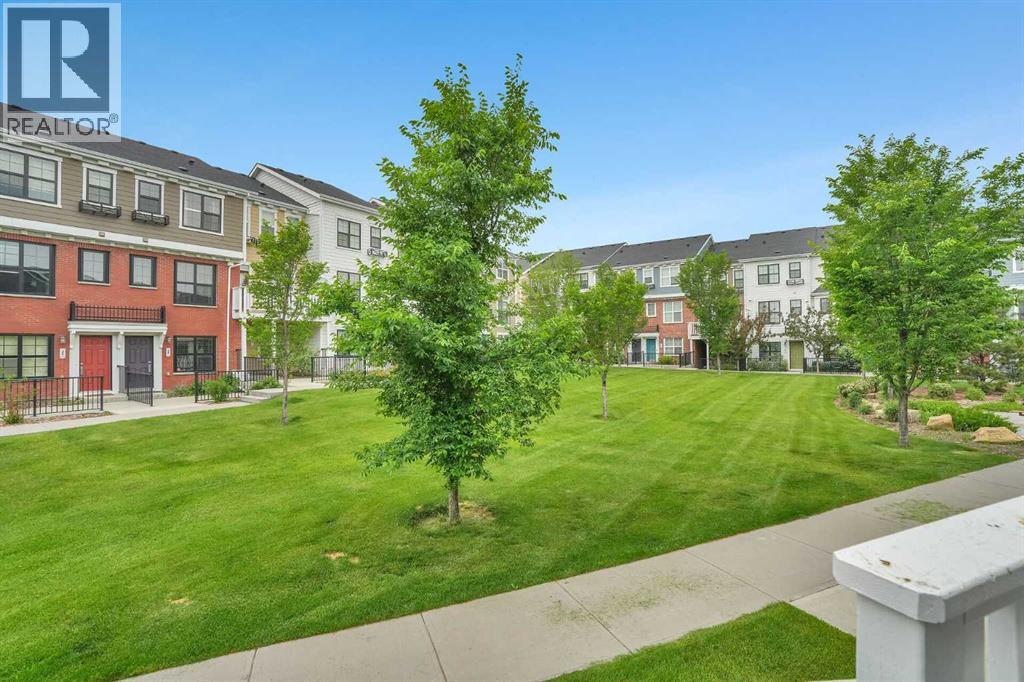 575 Sherwood Boulevard NW, Calgary, Alberta  T3R 0X1 - Photo 10 - A2325253