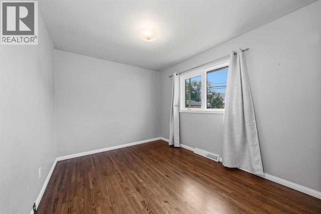 4511 41 Avenue SW, Calgary, Alberta  T3E 1G6 - Photo 18 - A2335264