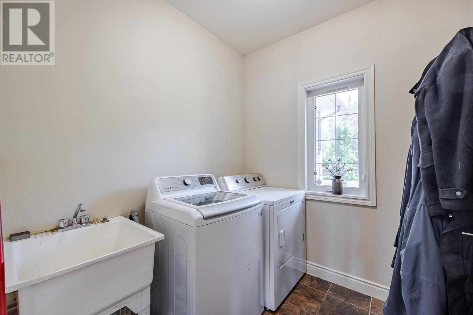 65 Gagnon Rd, Prince Townhsip, Ontario P6A 6K4 - Photo 26 - SM261823