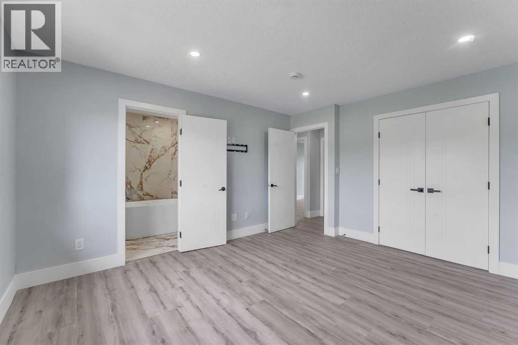 2930 Oakmoor Crescent SW, Calgary, Alberta T2V 3Z7 - Photo 16 - A2335752