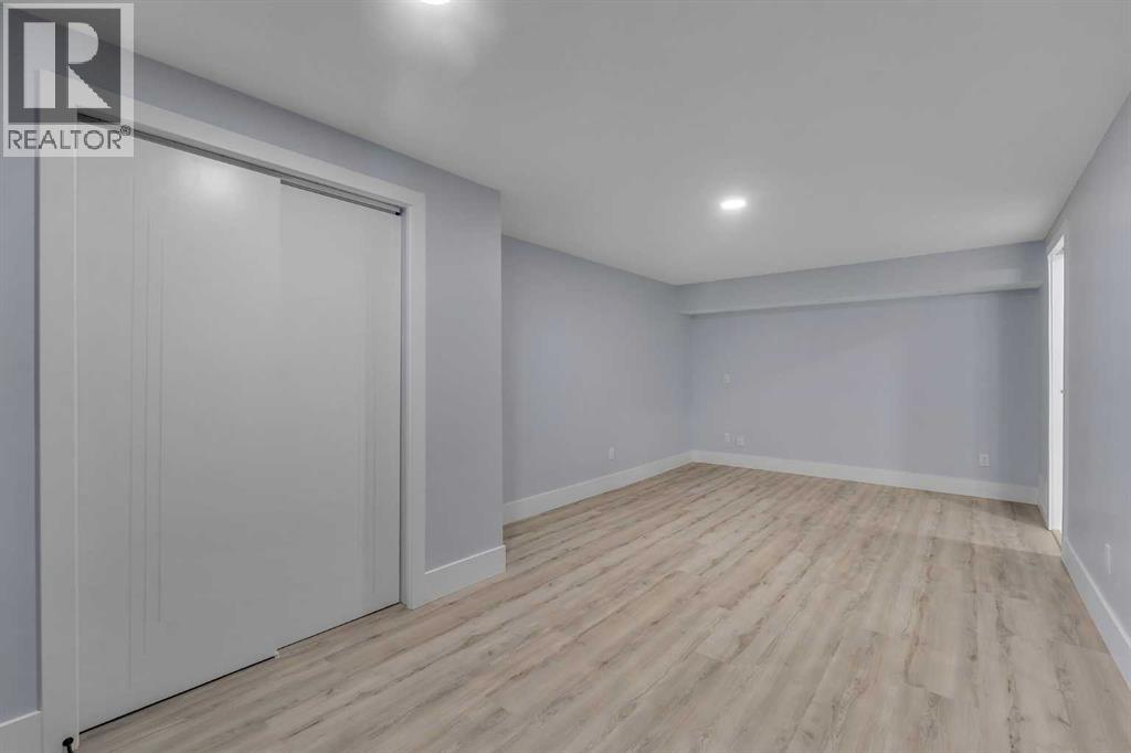 2930 Oakmoor Crescent SW, Calgary, Alberta T2V 3Z7 - Photo 29 - A2335752